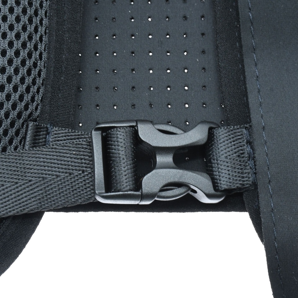 Six Peaks Hydration Running Vest