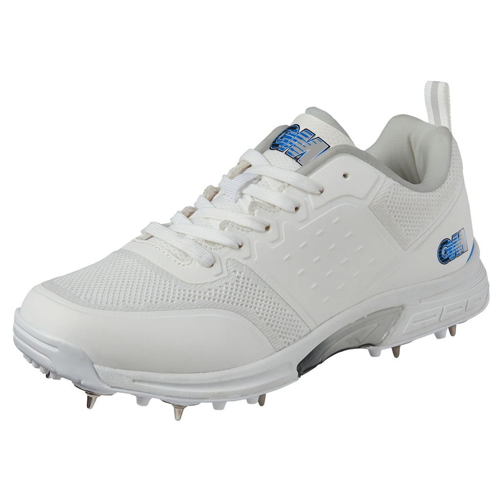 GM Maxi Spike Cricket Shoes